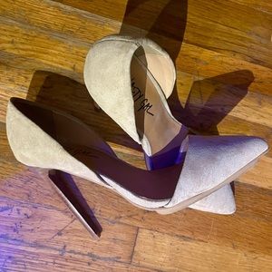 Nude suede heel pumps